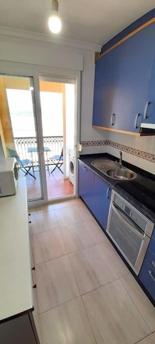 Apartamento Vistas Al Mar Con Piscina Y Terraza Foz Exterior photo